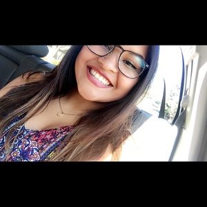 Meet your Posher, Sylvia